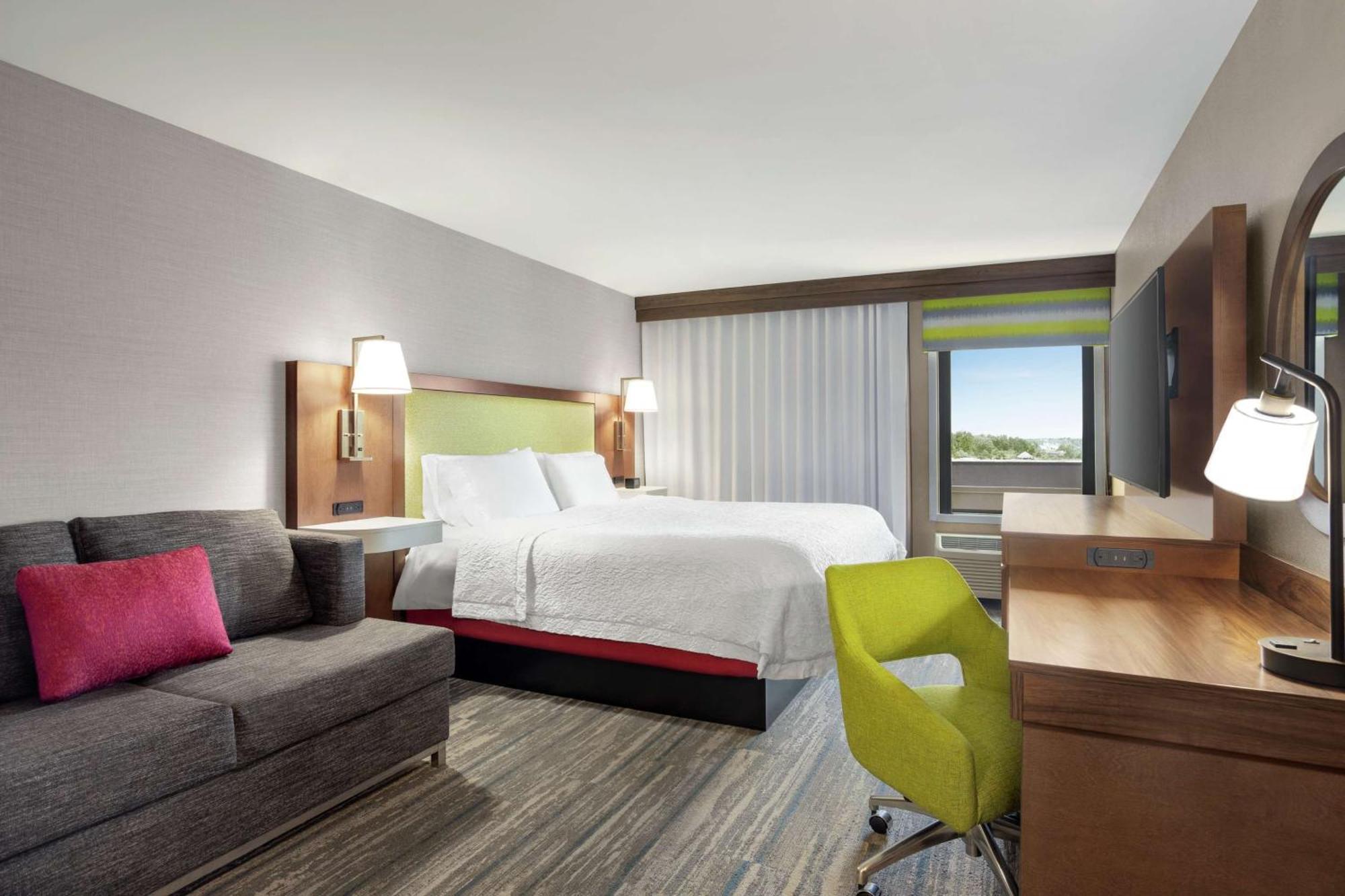 Hampton Inn Milwaukee Brookfield Bagian luar foto