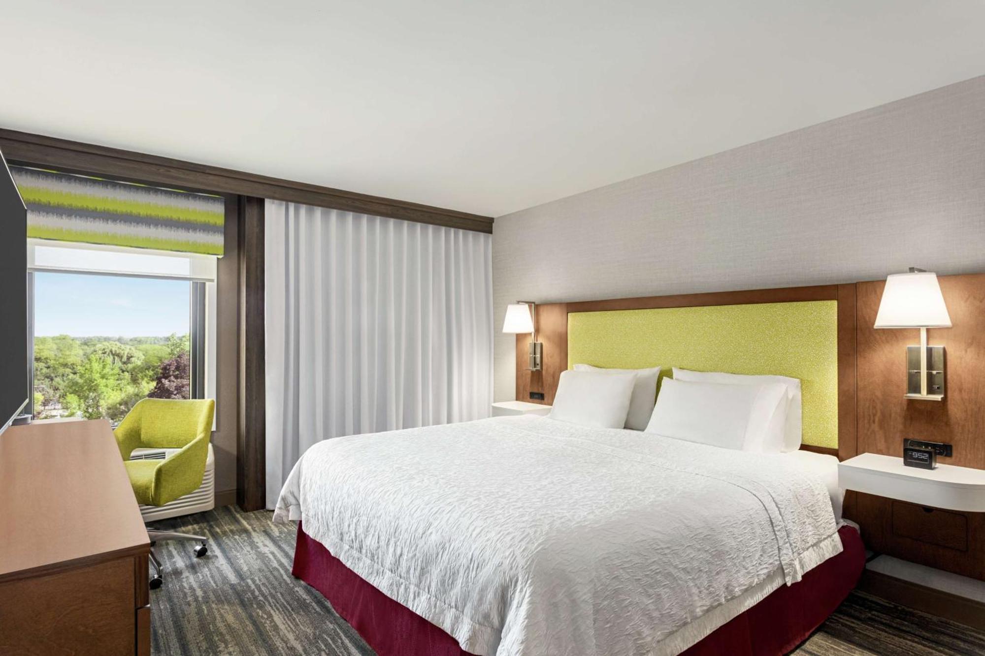 Hampton Inn Milwaukee Brookfield Bagian luar foto