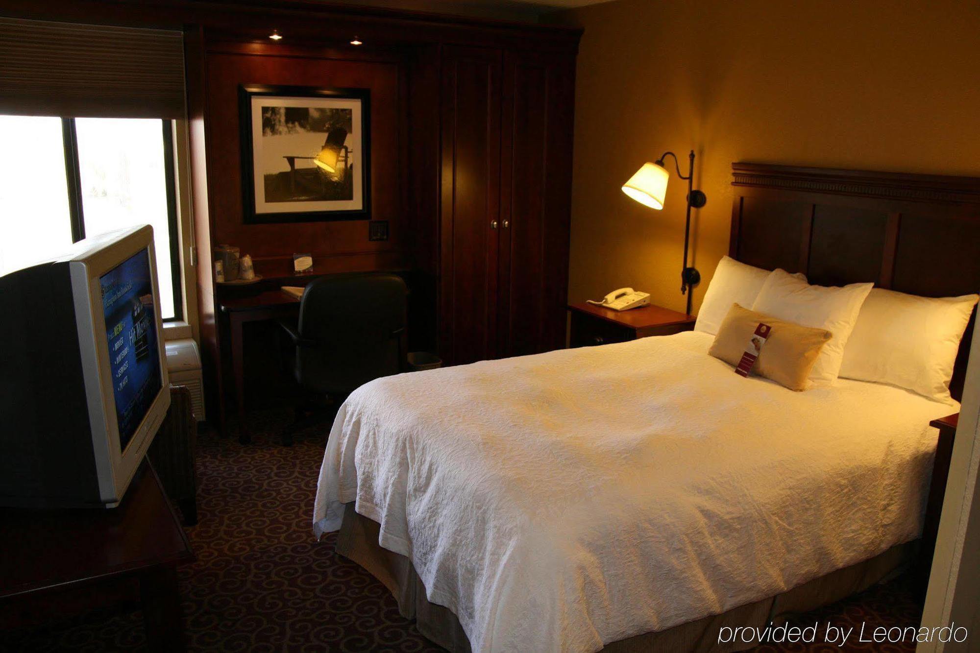 Hampton Inn Milwaukee Brookfield Ruang foto